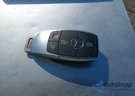 2022 Mercedes-Benz Glb 250 4Matic from USA, damaged, VIN W1N4M4HB5NW253492